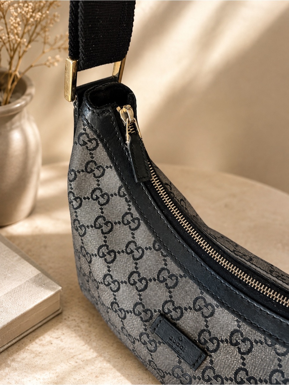 Authentic Gucci GG Canvas Shoulder Bag Navy Gold 181092 Monogram Purse Crossbody - Picture 3 of 16